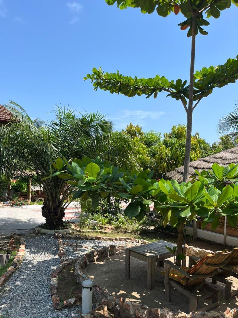 African Treasure Beach Resort Kokrobite ภายนอก รูปภาพ