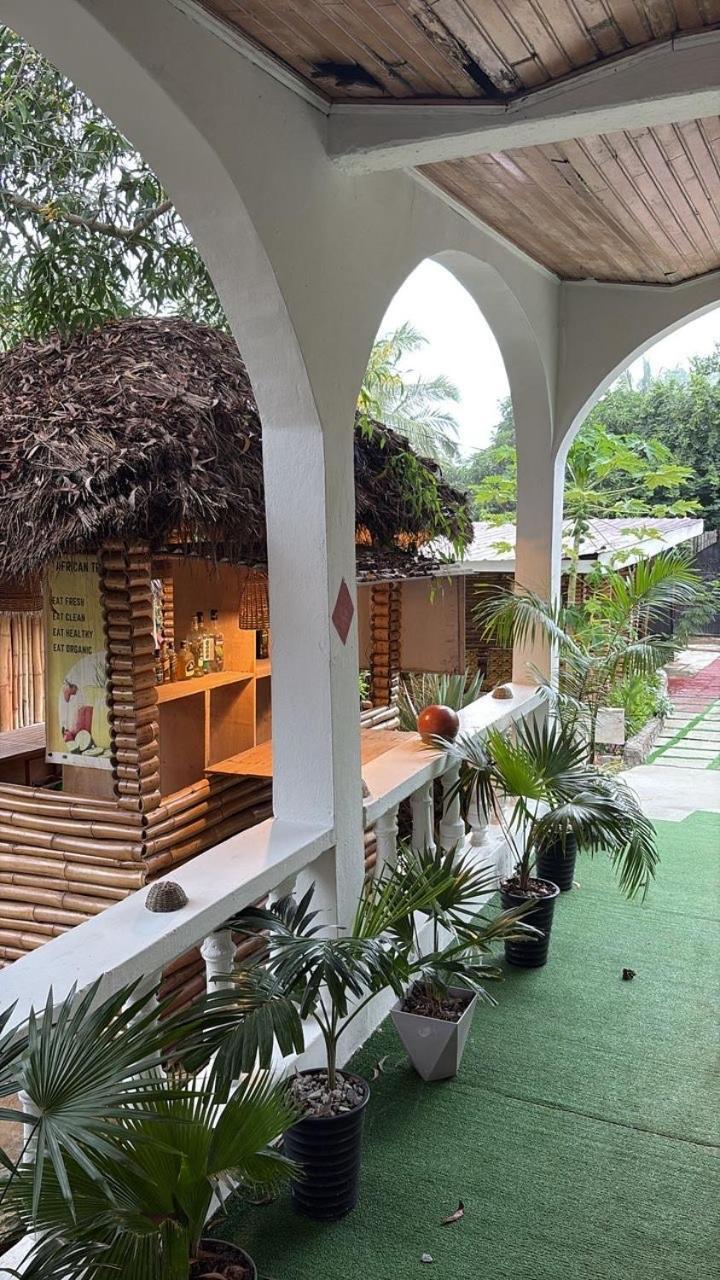 African Treasure Beach Resort Kokrobite ภายนอก รูปภาพ