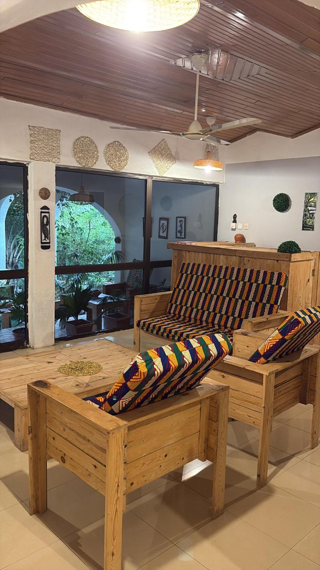 African Treasure Beach Resort Kokrobite ภายนอก รูปภาพ